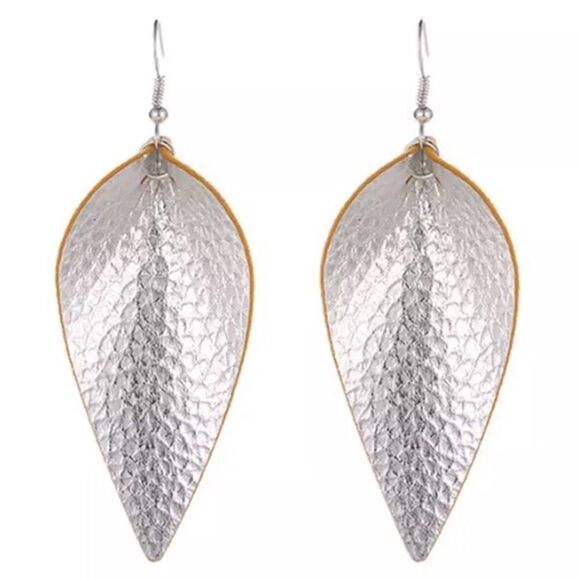 Silver Vegan Leather Leaf Earrings NWT - Picture 1 of 7
